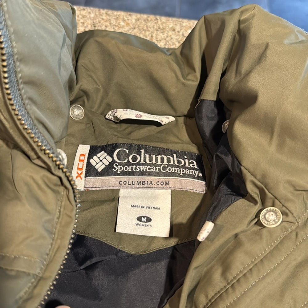 Columbia Down Jacket - image 2